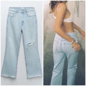 Zara Crop Flare High Rise Jeans Light Wash Size 6